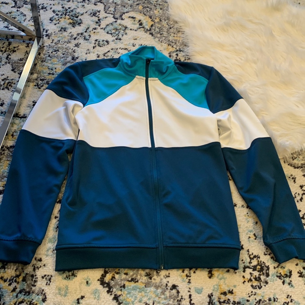 Zip up work out material jacket